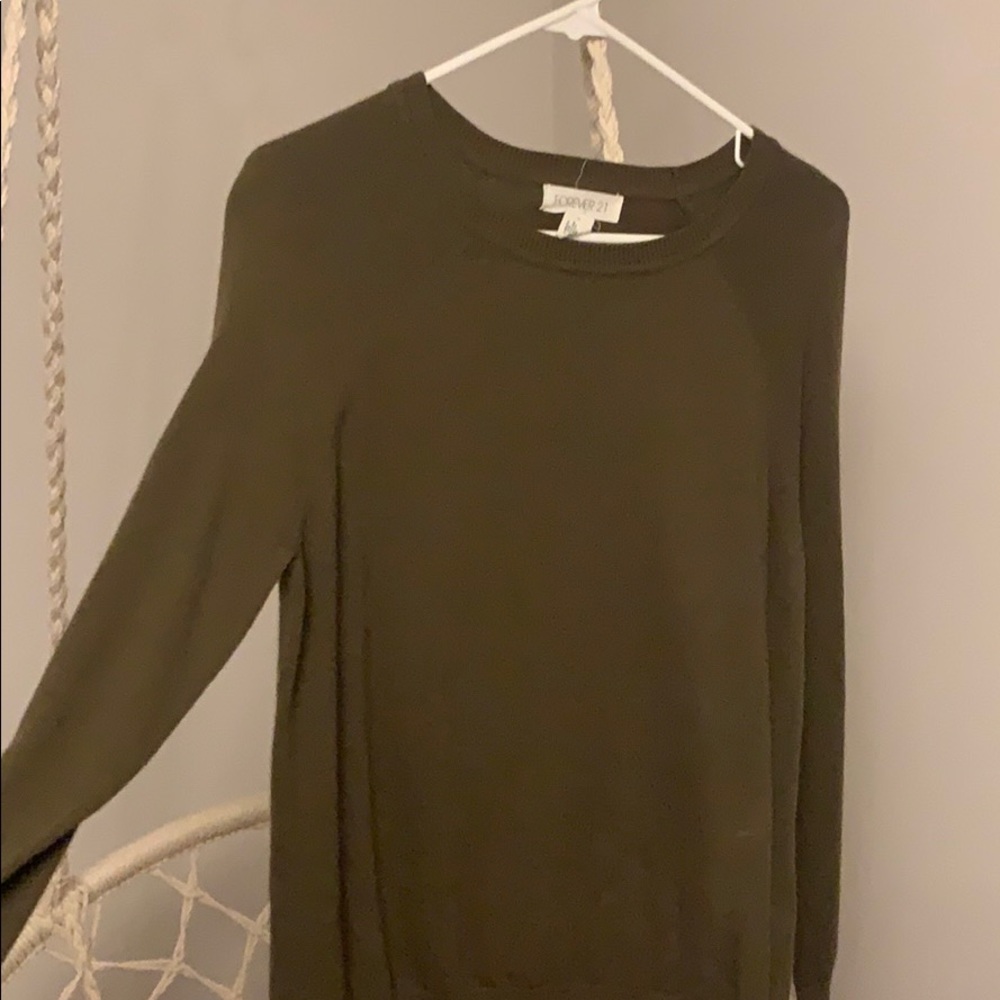 Basic Forever 21 Lightweight Sweater